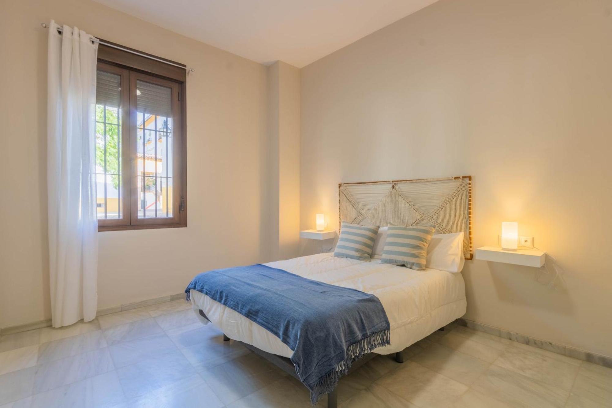 Apartamentos Los Abuelos - コルドバ エクステリア 写真